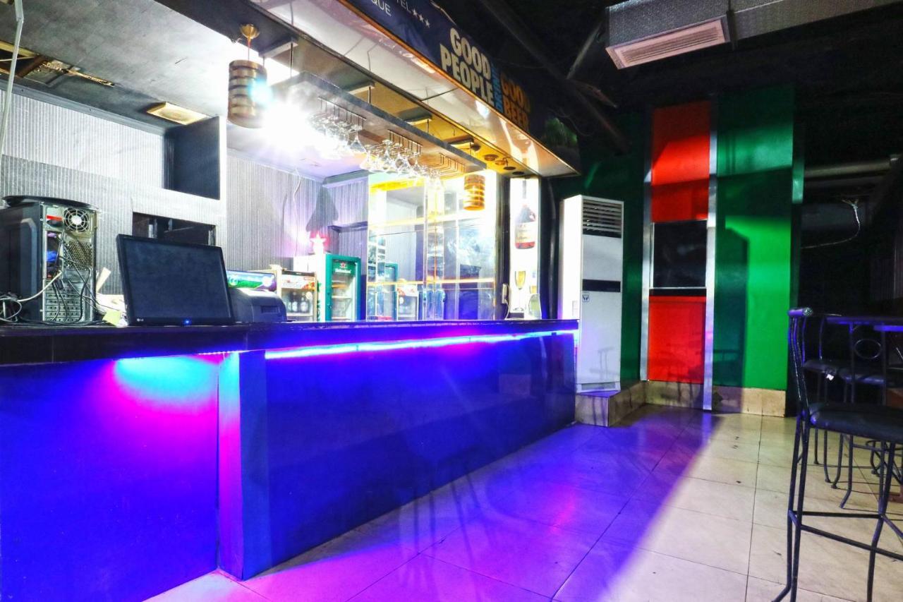 Lee Garden Hotel Medan Eksteriør billede