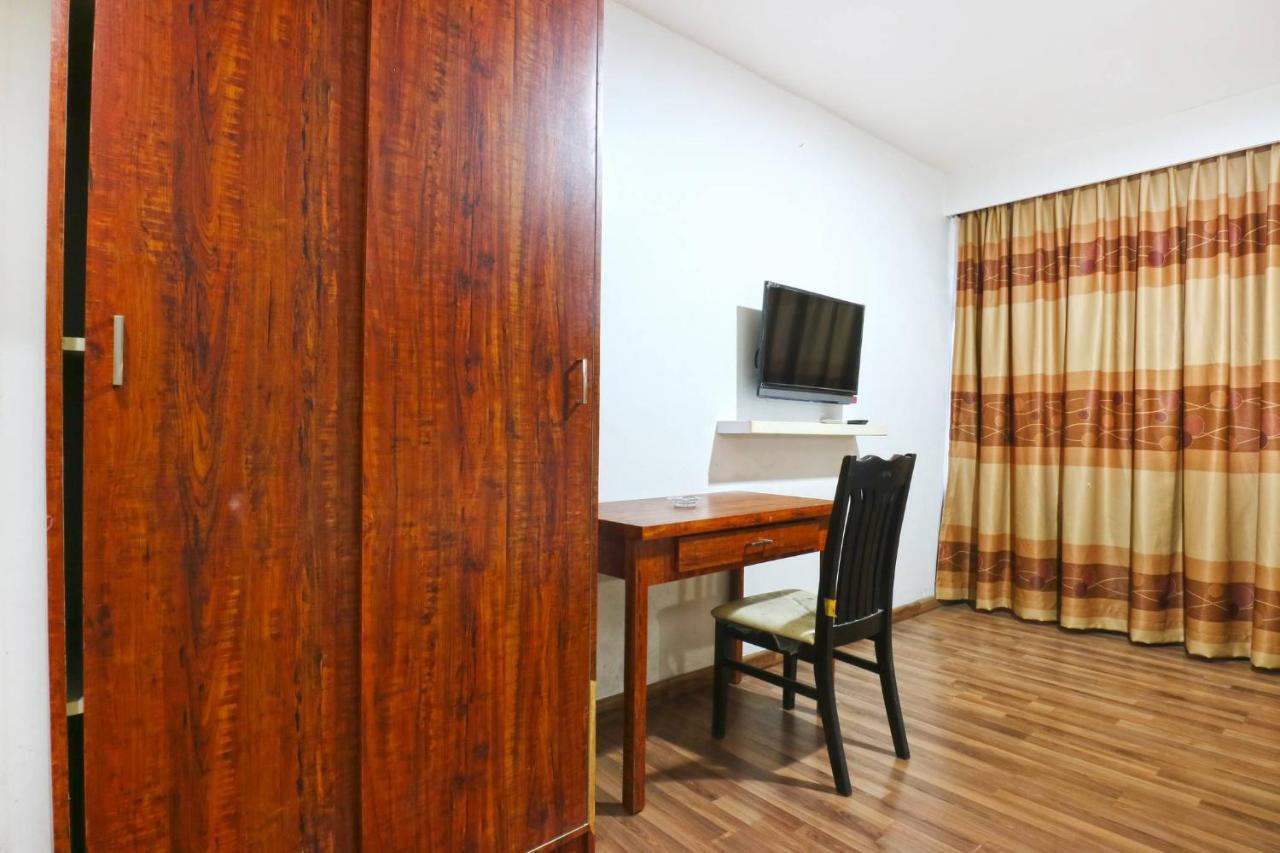 Lee Garden Hotel Medan Eksteriør billede