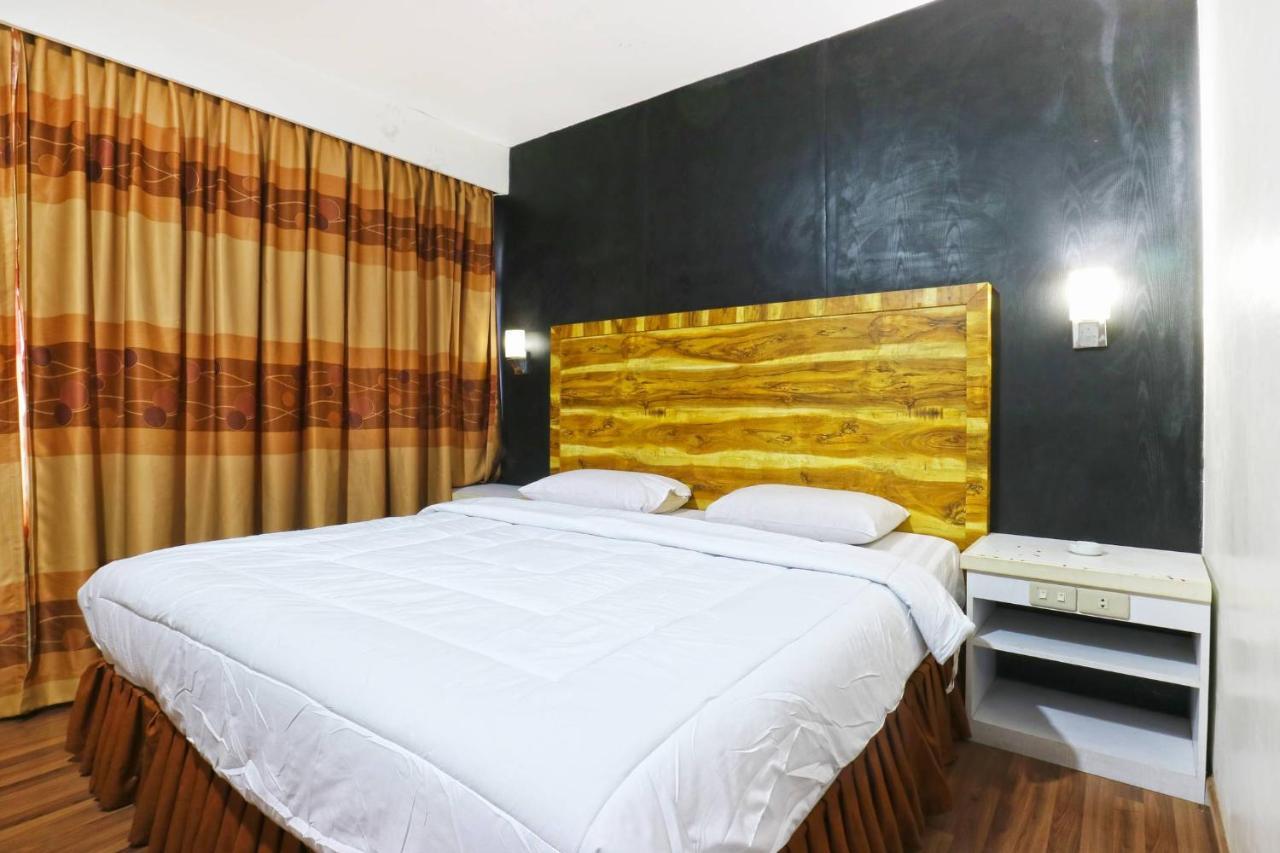 Lee Garden Hotel Medan Eksteriør billede